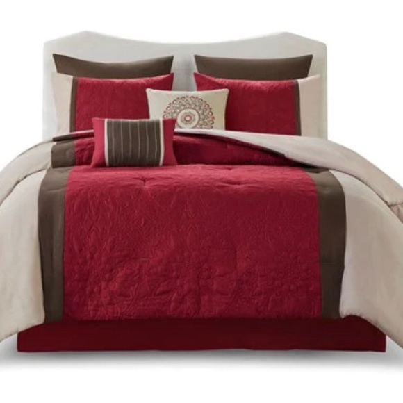 410 Design Arcadia 8 Piece Comforter Set - Red - Queen Size - Picture 1 of 16